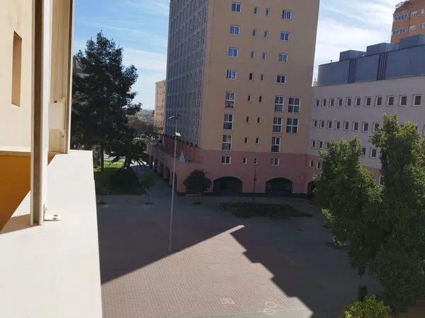 Piso en Barrio Avenida de las Ciencias - Foto 22