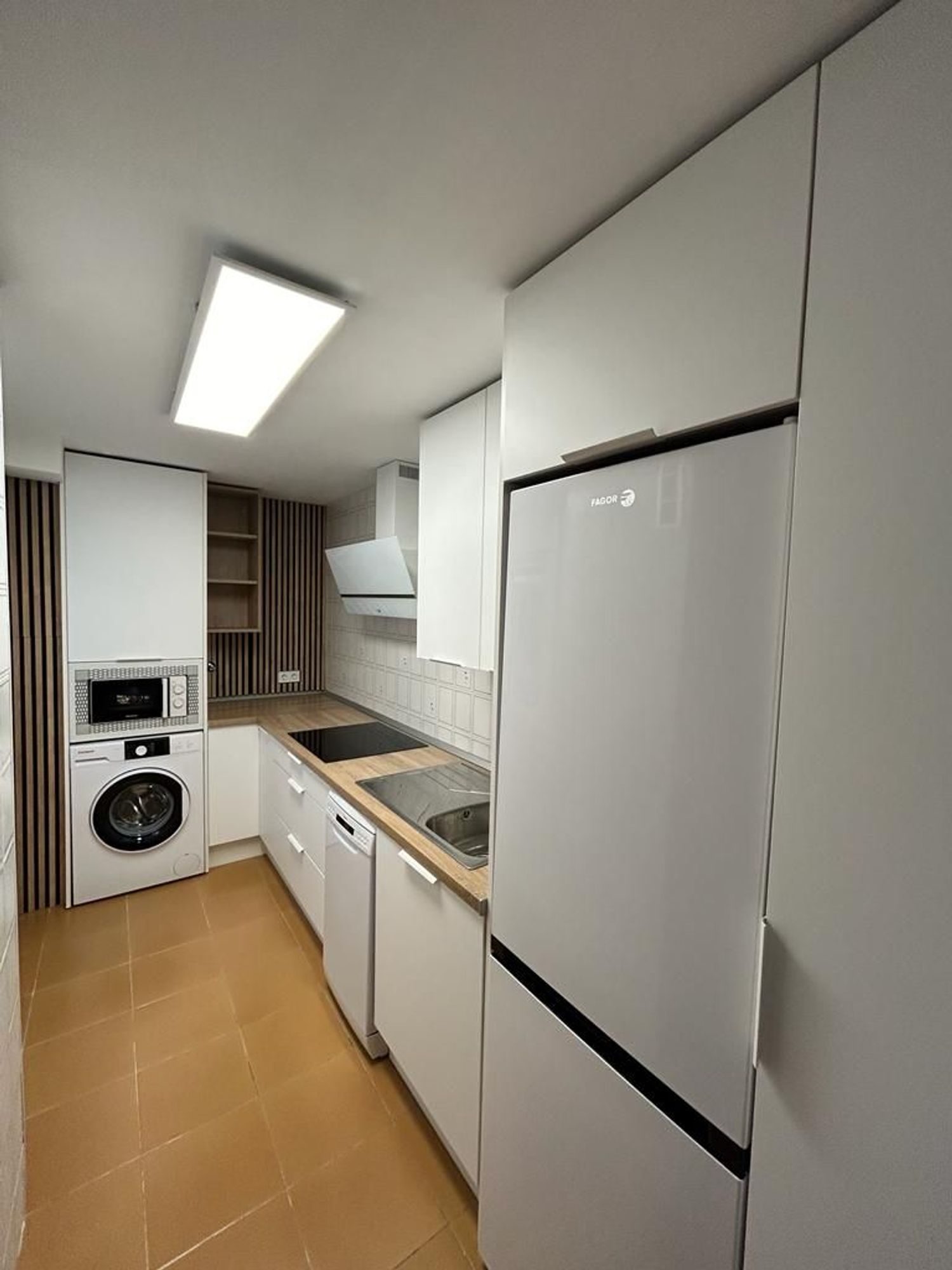 Piso en calle Gonzalo Bilbao, 27 - Foto 2