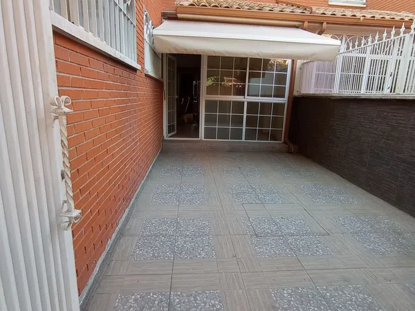 Chalet pareado en Calle de Leonardo Torres Quevedo, 117, La Garena, La Garena - Foto 1