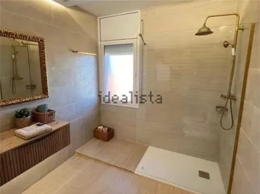 Chalet en  Carrer de Blanes 10 - Foto 8