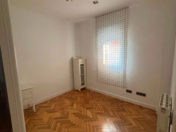 Piso en Calle de Ángel Múgica, 1, Tres Olivos - Valverde - Foto 5