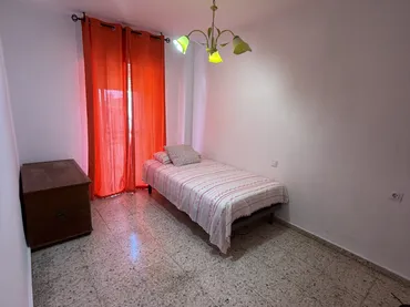 Piso en  Avenida Pablo Picasso 5 - Foto 9