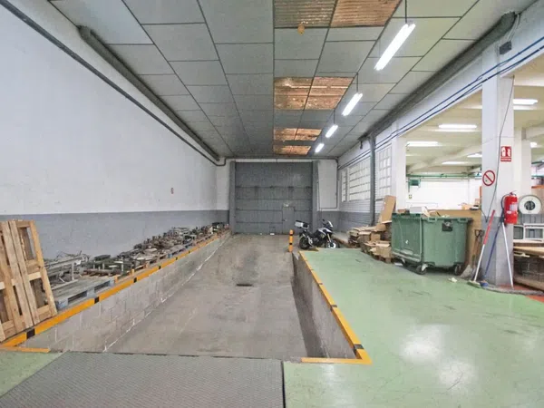 Nave en Calle Arquímedes - Foto 42