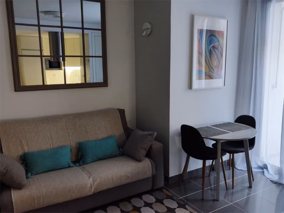 Piso en  Carrer d'Hipòlit Lázaro 25