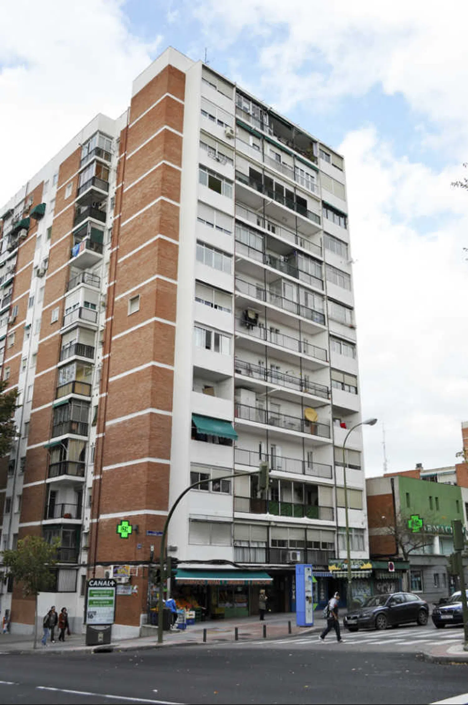 Piso en calle de Melchor Fernández Almagro, 86 - Foto 18