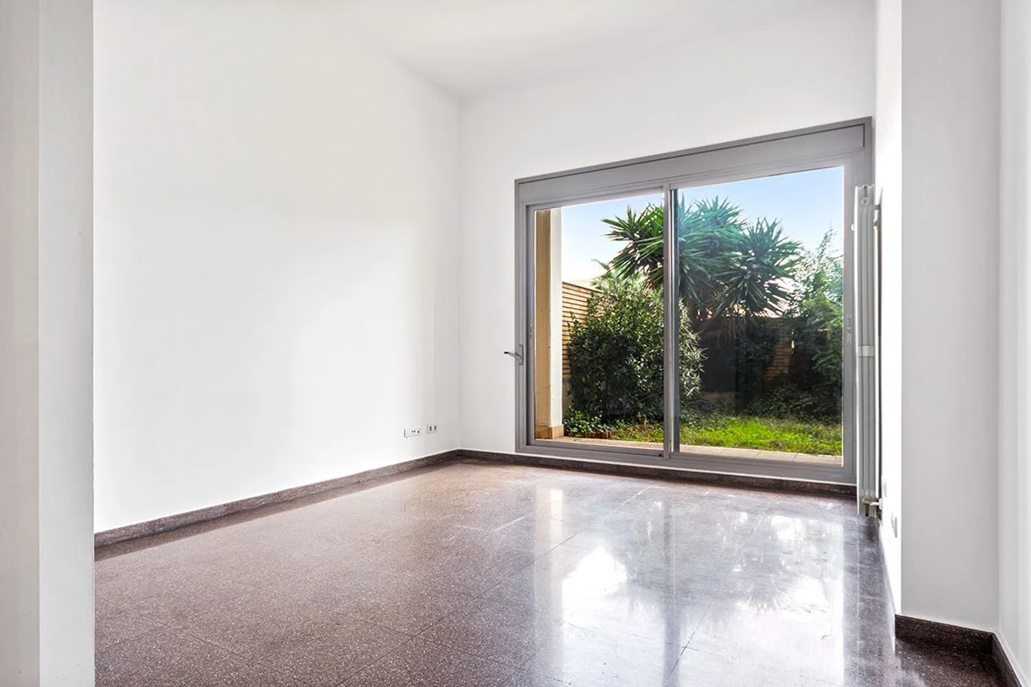 Piso en calle de Josep Tarradellas, 41 - Foto 1