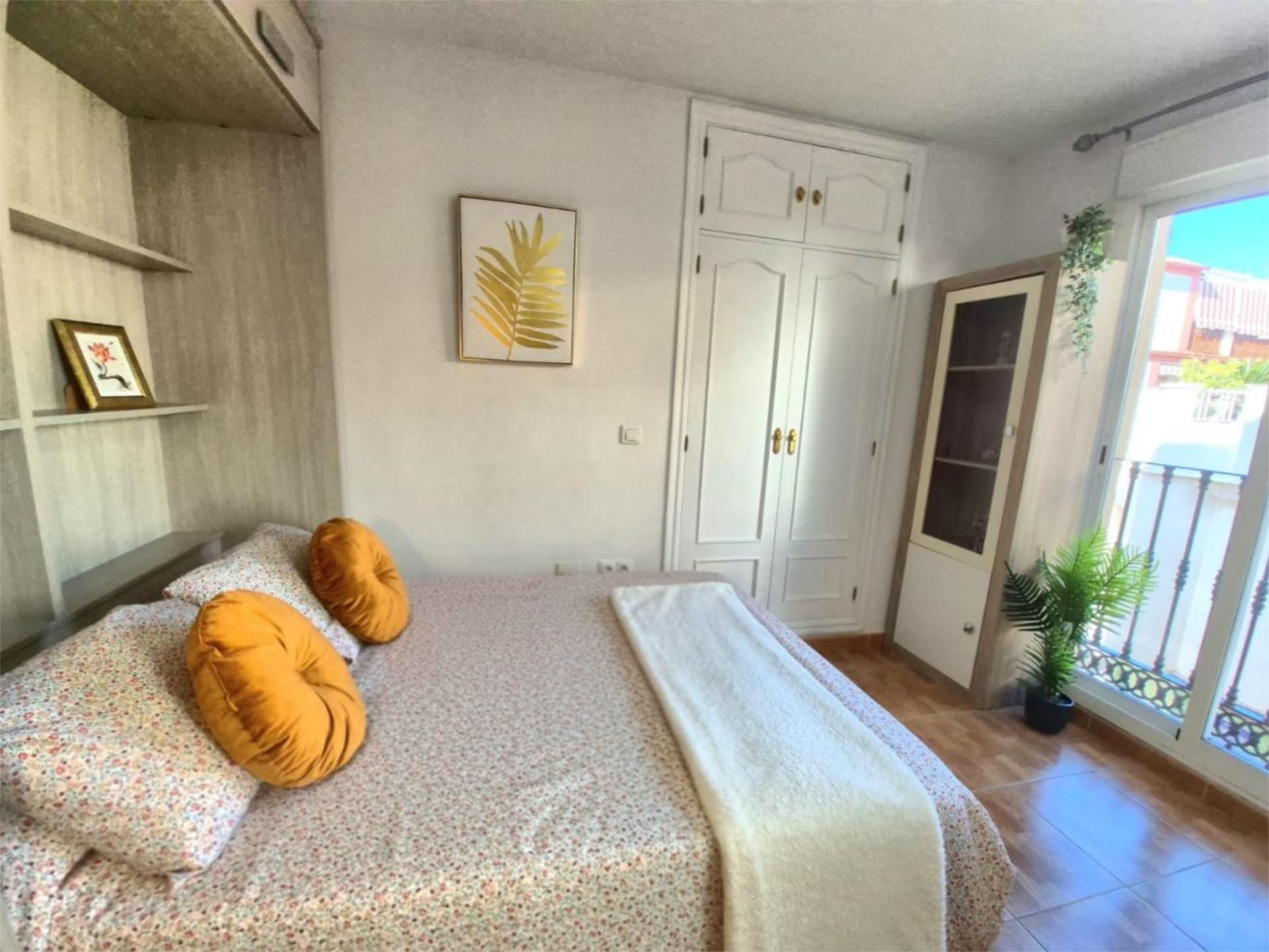 Piso en  Calle Ventura Rodríguez 11 - Foto 2