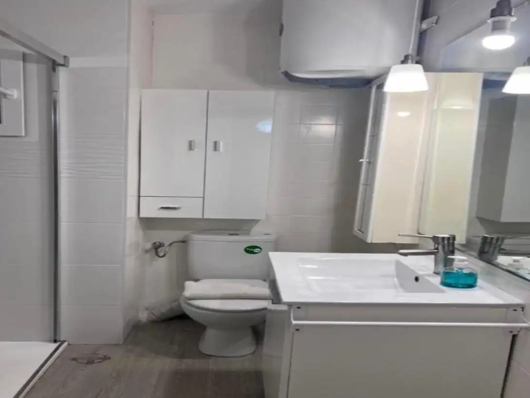 Piso en  Carrer Caravel-les 14 - Foto 8