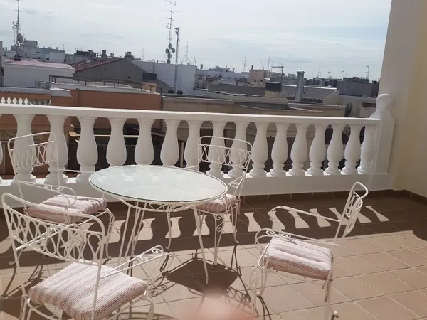 Ático en calle de Antonio Acuna, 18