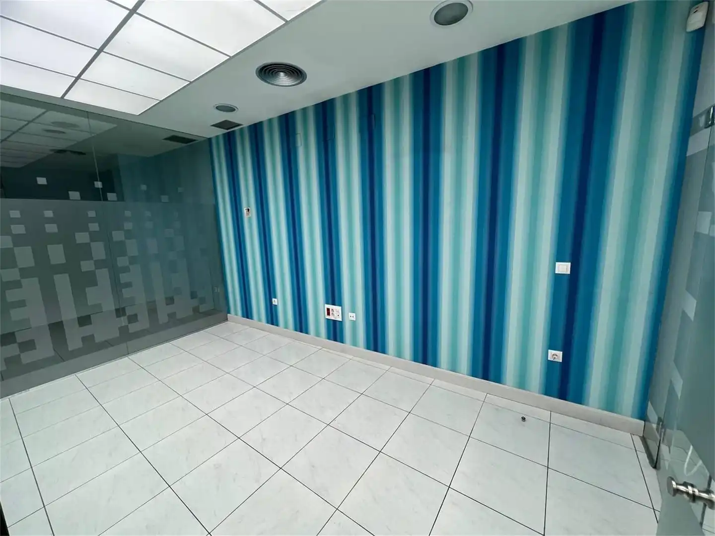 Local comercial en  Calle Quintana 18 - Foto 17