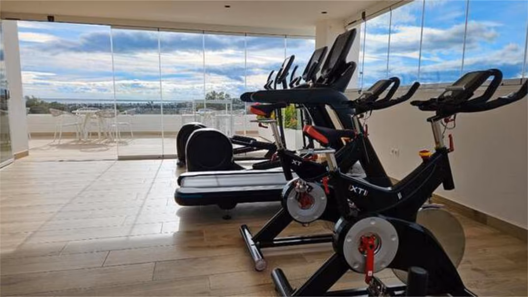 Piso en Nueva Andalucía - Foto 3