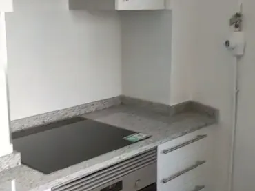 Piso en  Rúa Álvaro Cunqueiro 6 - Foto 2