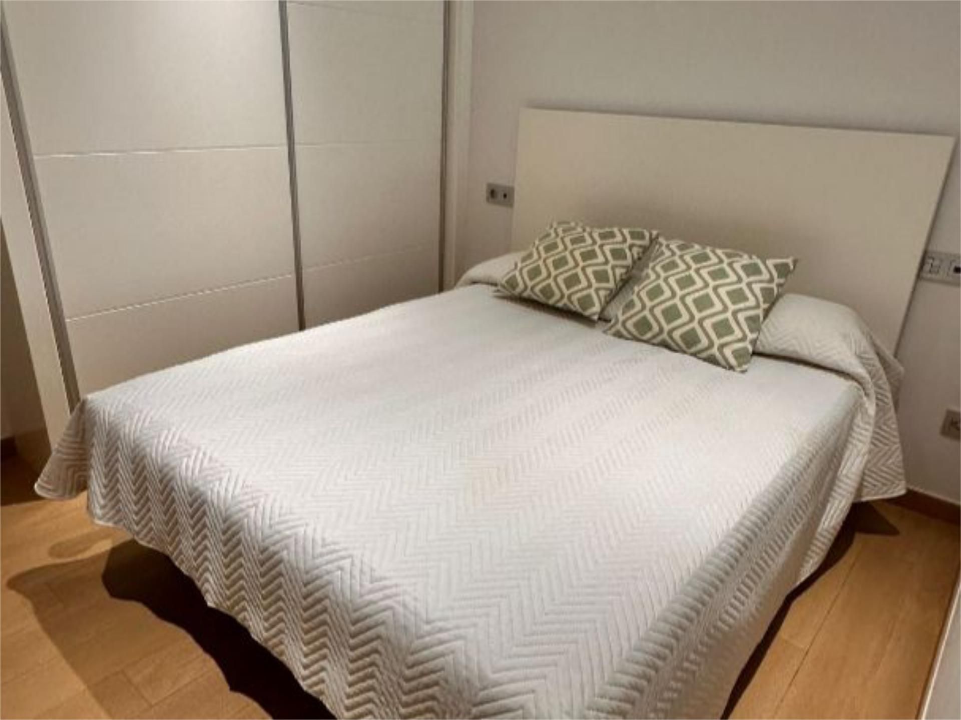 Piso en calle Calle de la Princesa 61 - Foto 6