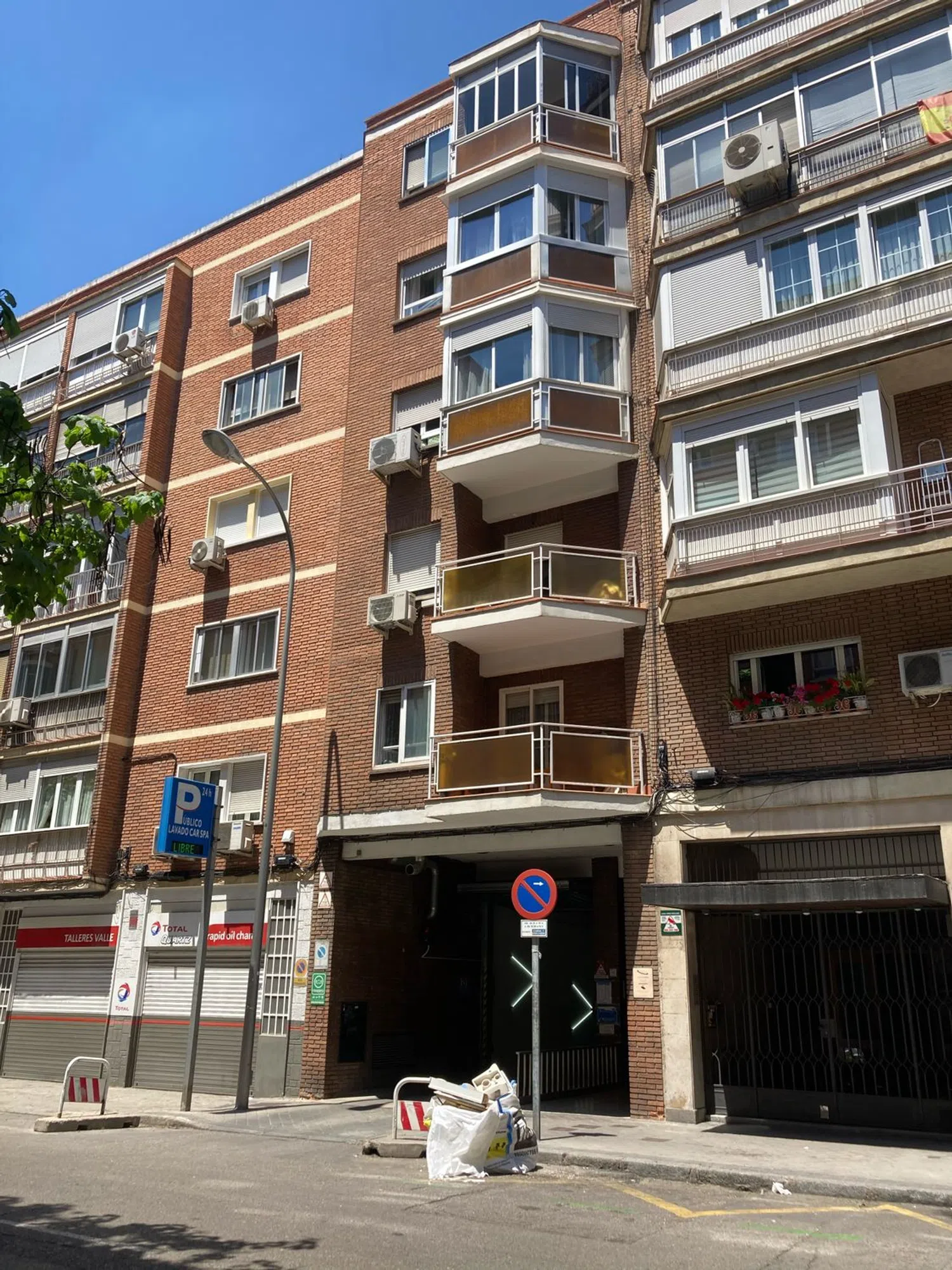 Piso en calle de Azcona, 5 - Foto 2