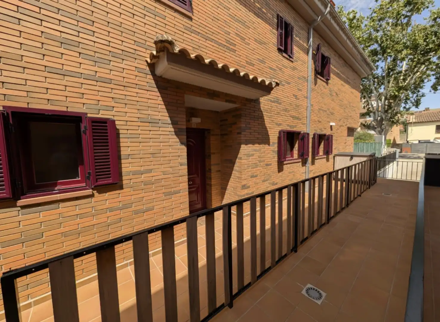 Casa adosada en  Camí Ral 69 - Foto 9