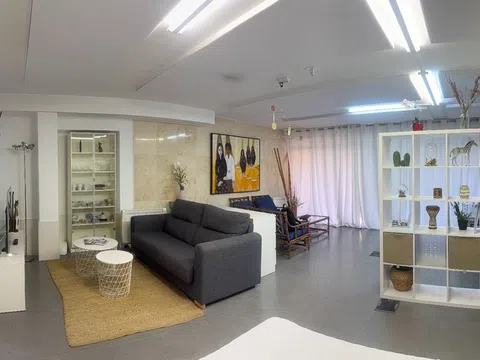 Estudio en calle Trident, 12