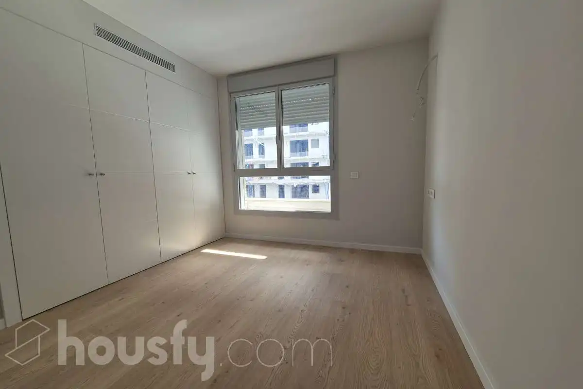 Piso en  Avinguda de Clara Campoamor . - Foto 7