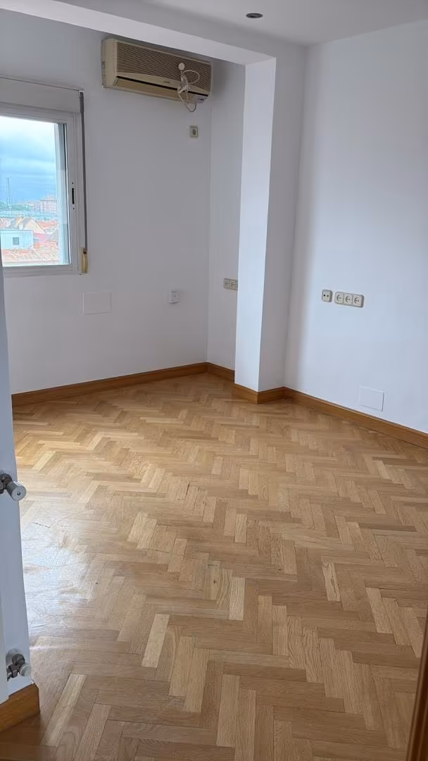 Piso en  Calle de Portalegre 69 - Foto 8