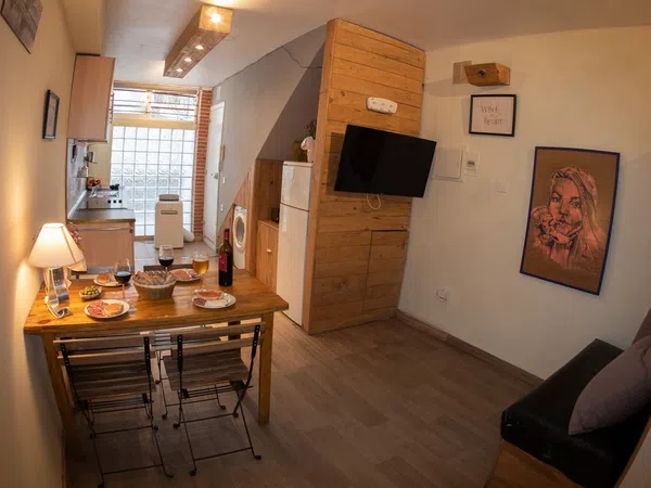 Estudio en rambla de Guipúscoa, 36