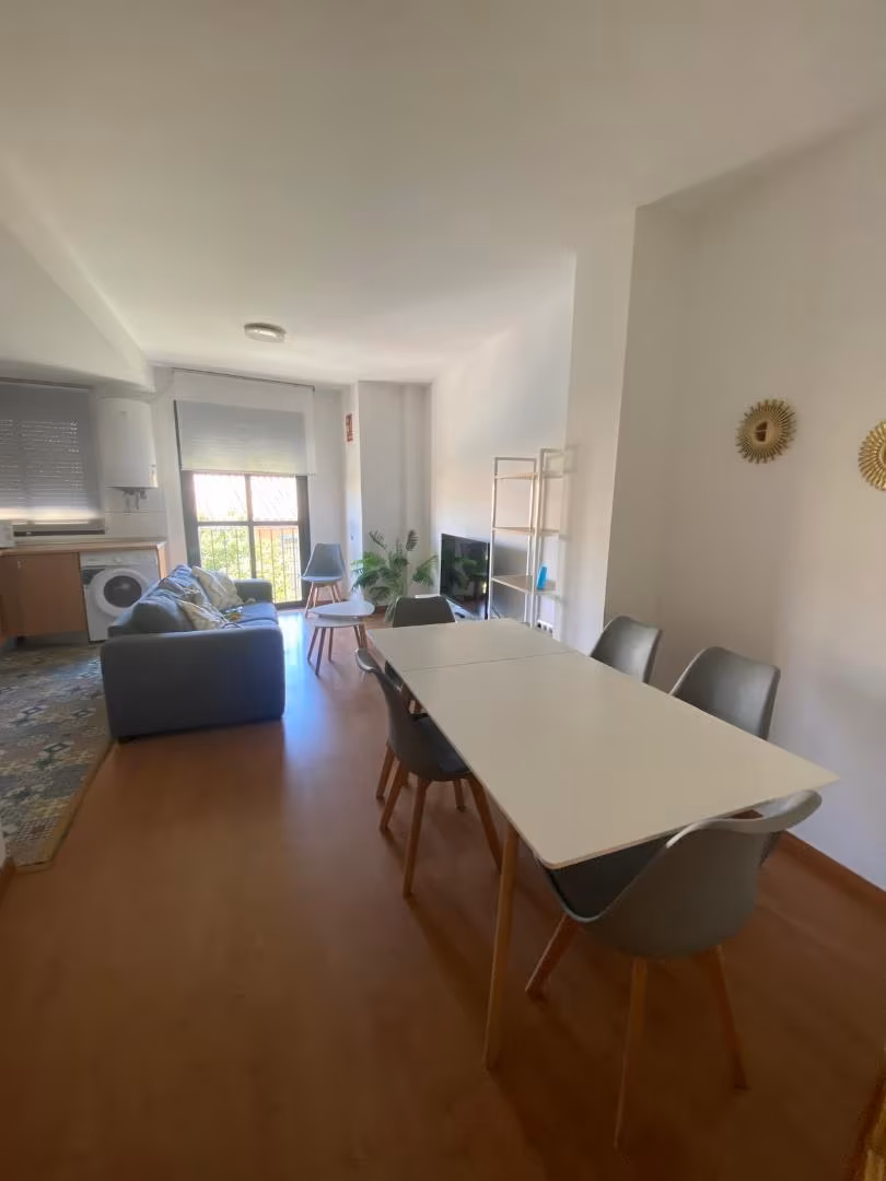 Piso en  Calle Cordel de Écija 2 - Foto 3