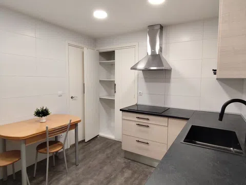 Piso en calle Neptú, 5 - Foto 6