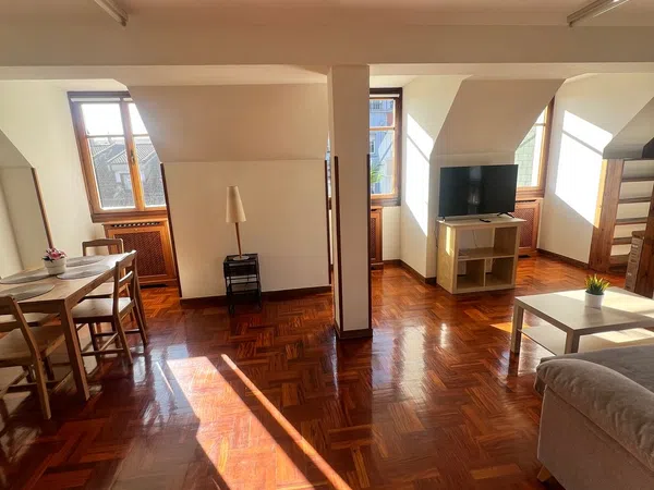 Piso en calle Jovellanos, 11