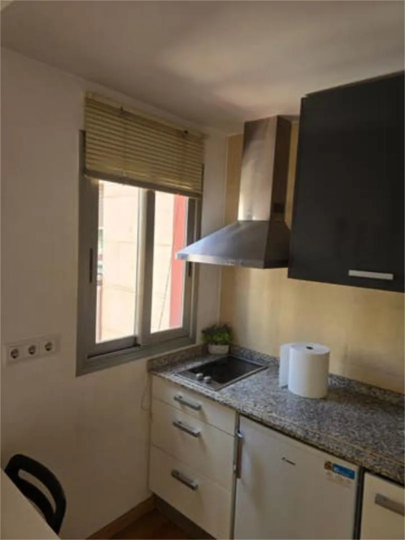 Estudio en Juan Carlos I - Foto 8