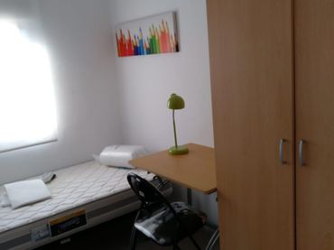 Piso en  Carrer del Doctor Manuel Candela - Foto 4