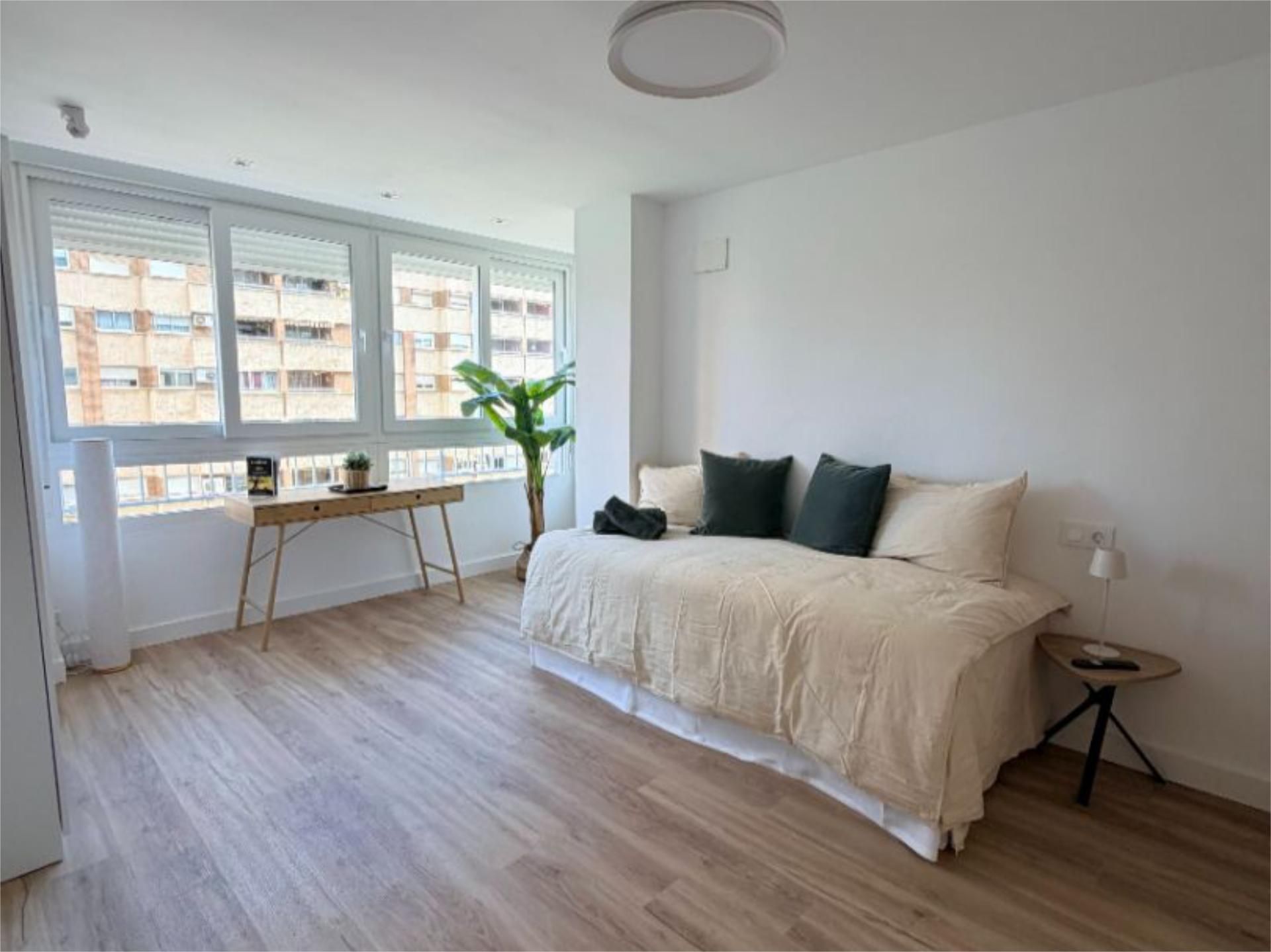 Piso en  Carrer de Rubén Darío 18