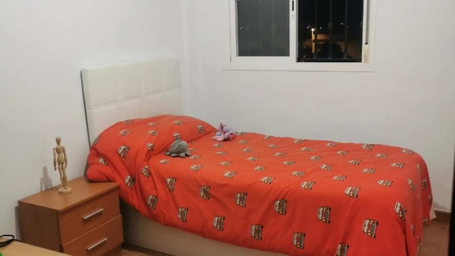 Piso en  Calle Montelirio 10 - Foto 4