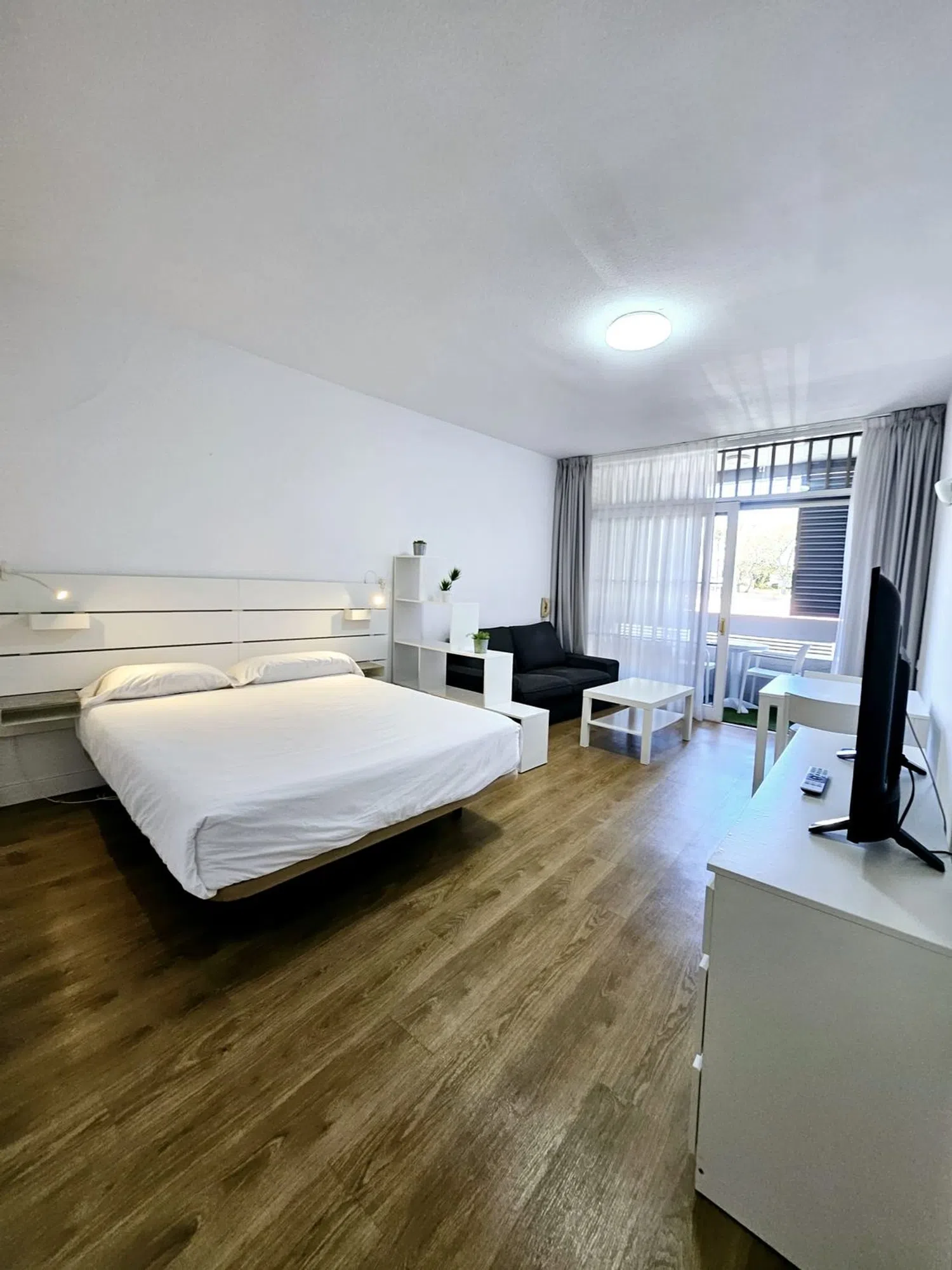 Estudio en calle Hermanos García de la Torre, 28 - Foto 2