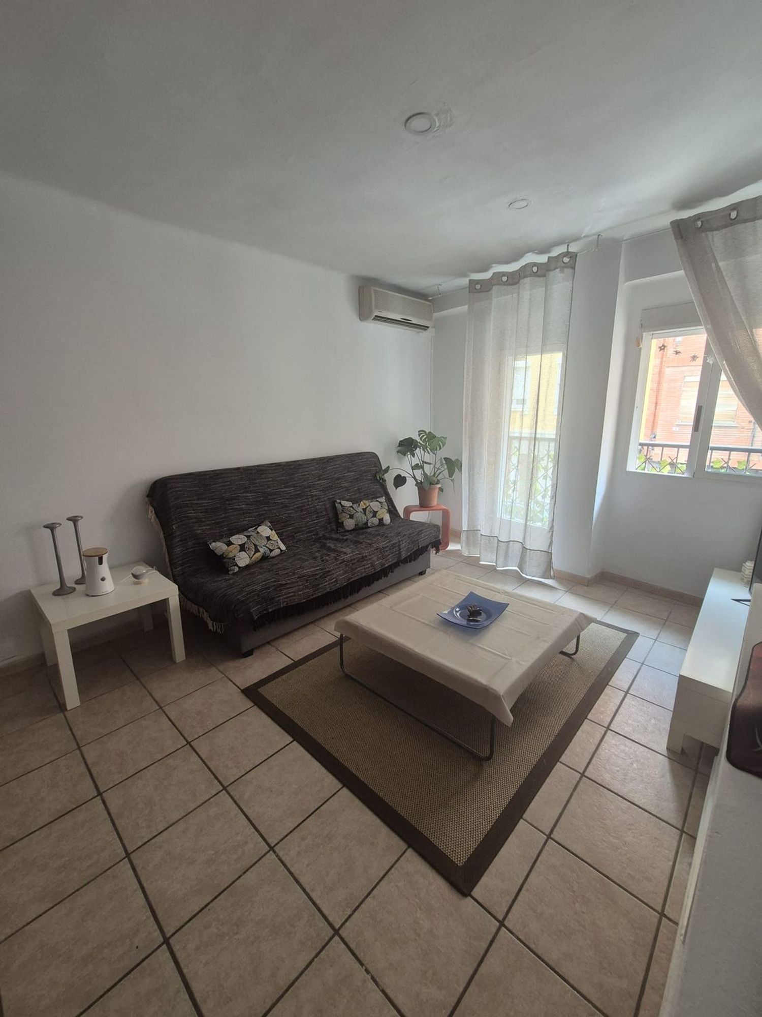 Piso en avenida del Camí Nou, 10