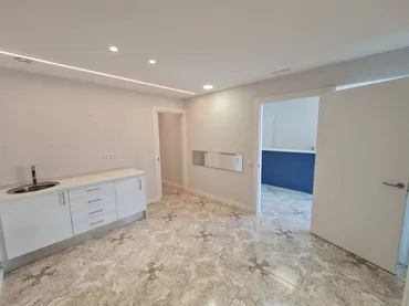 Local comercial en  Carrer Jacint Verdaguer 32 - Foto 25