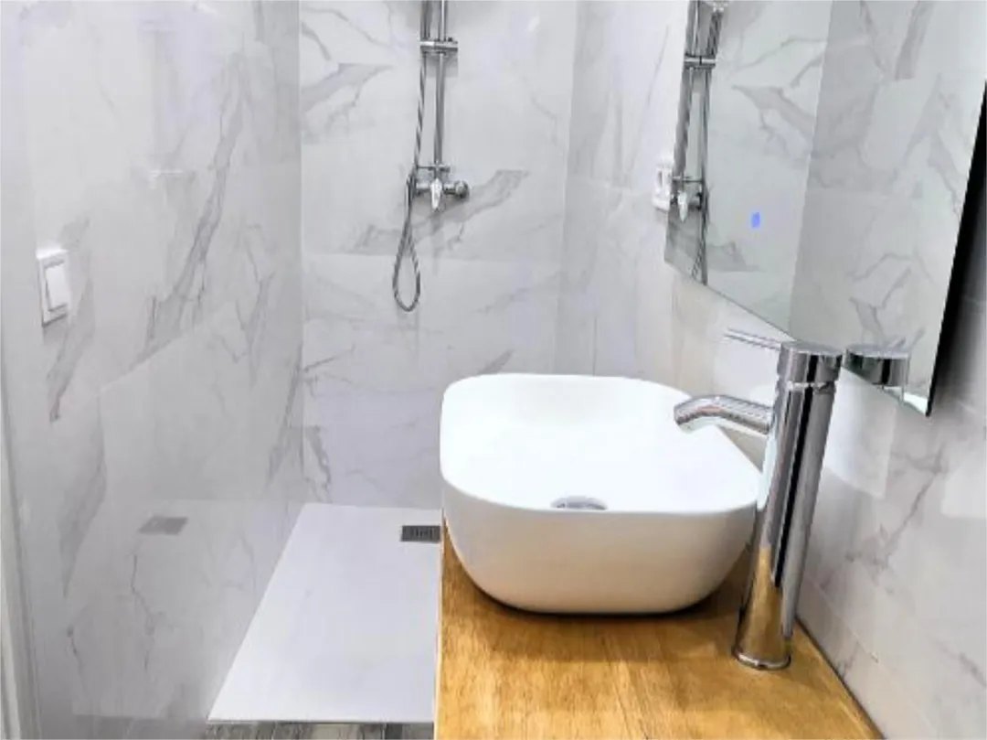 Piso en  Carrer de Concepción Arenal 144 - Foto 17