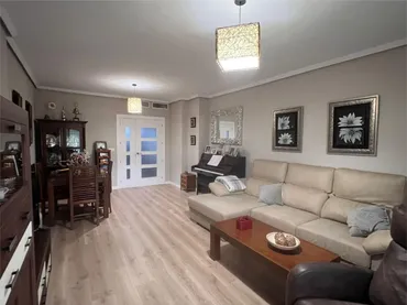 Piso en  Avenida de Joan Margarit 67 - Foto 5