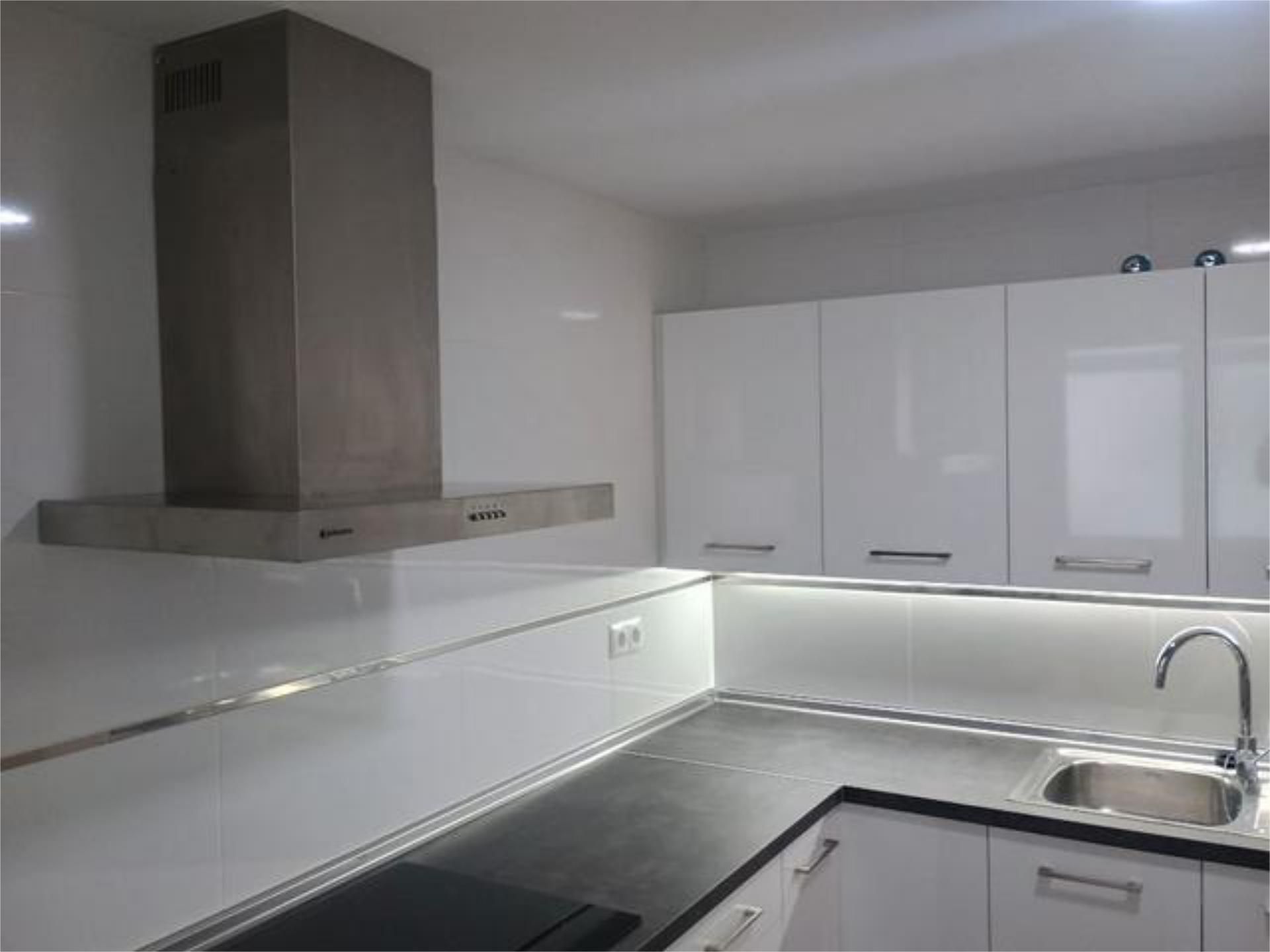 Piso en Paseo Marítimo - Foto 4