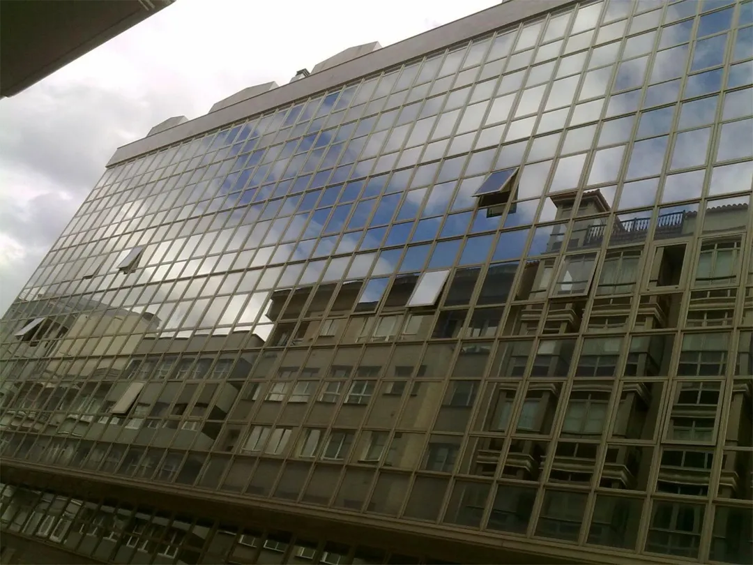 Piso en  Rúa Historiador Vedia 17