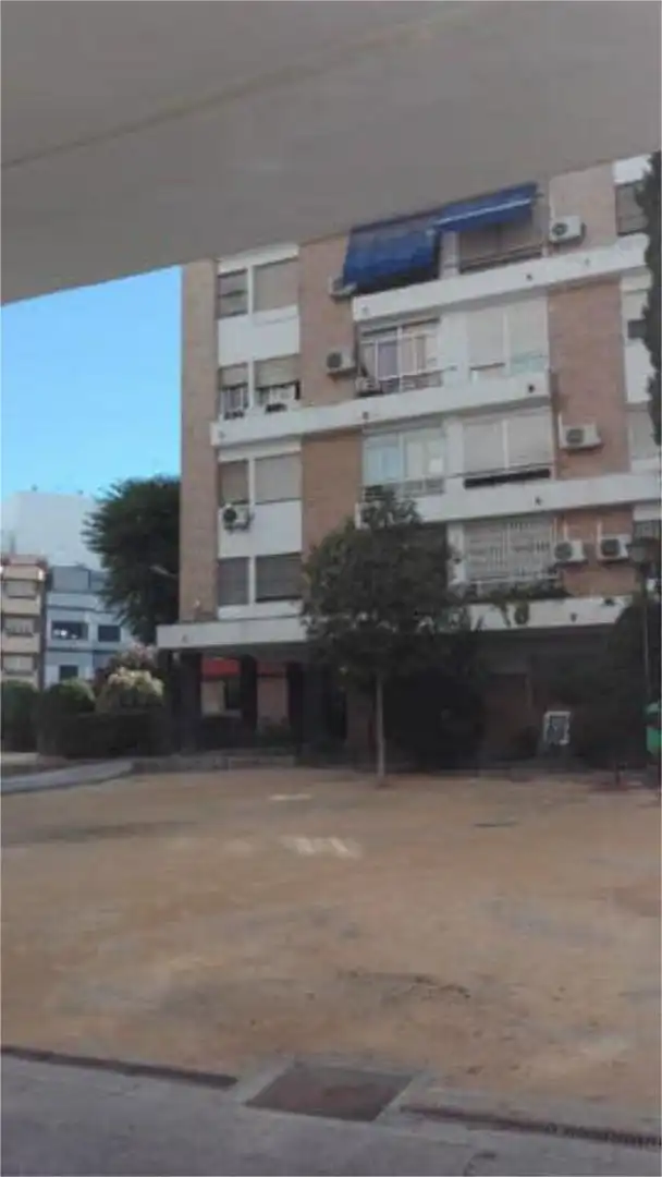 Piso en Nervión - Foto 2
