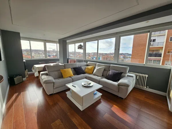 Piso en calle de Gandía, 7