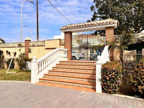 Chalet adosado en avenida de la Axarquía, 28 - Foto 28