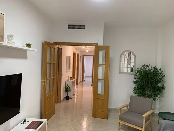 Piso en avenida Primero de Mayo, 113 - Foto 2