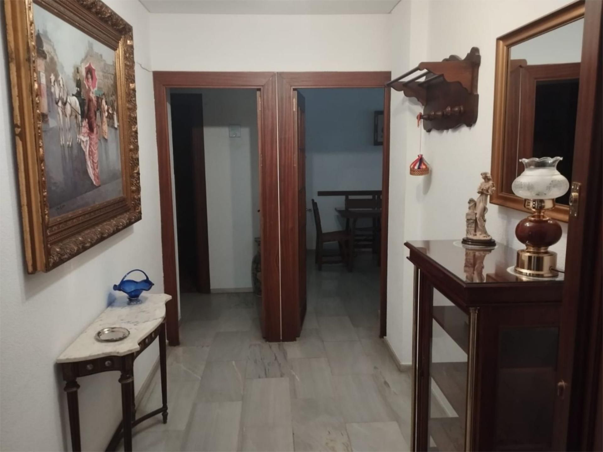 Piso en  Calle del Doce de Octubre 21 - Foto 2