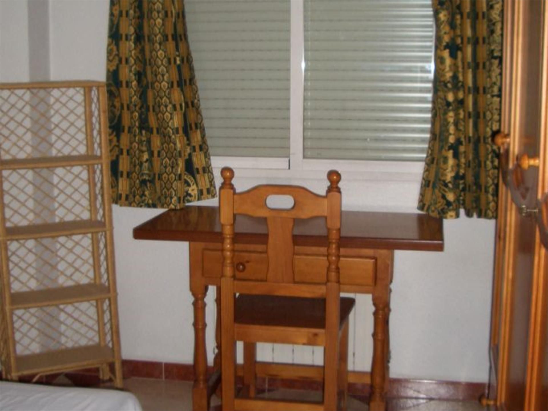 Piso en  Calle Méndez Núñez 2 - Foto 4