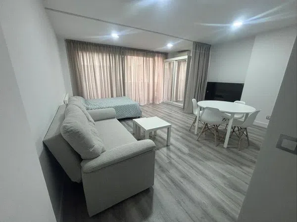 Estudio en calle las Fábricas, 1 - Foto 2