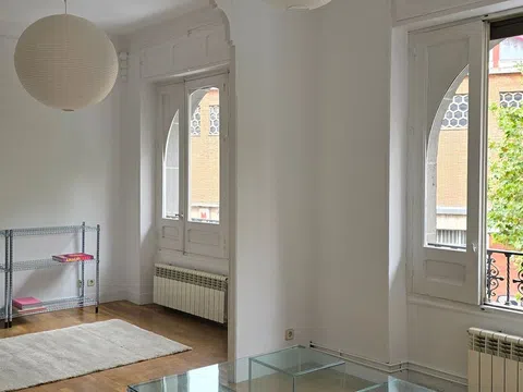 Piso en plaza de la Cebada, 14