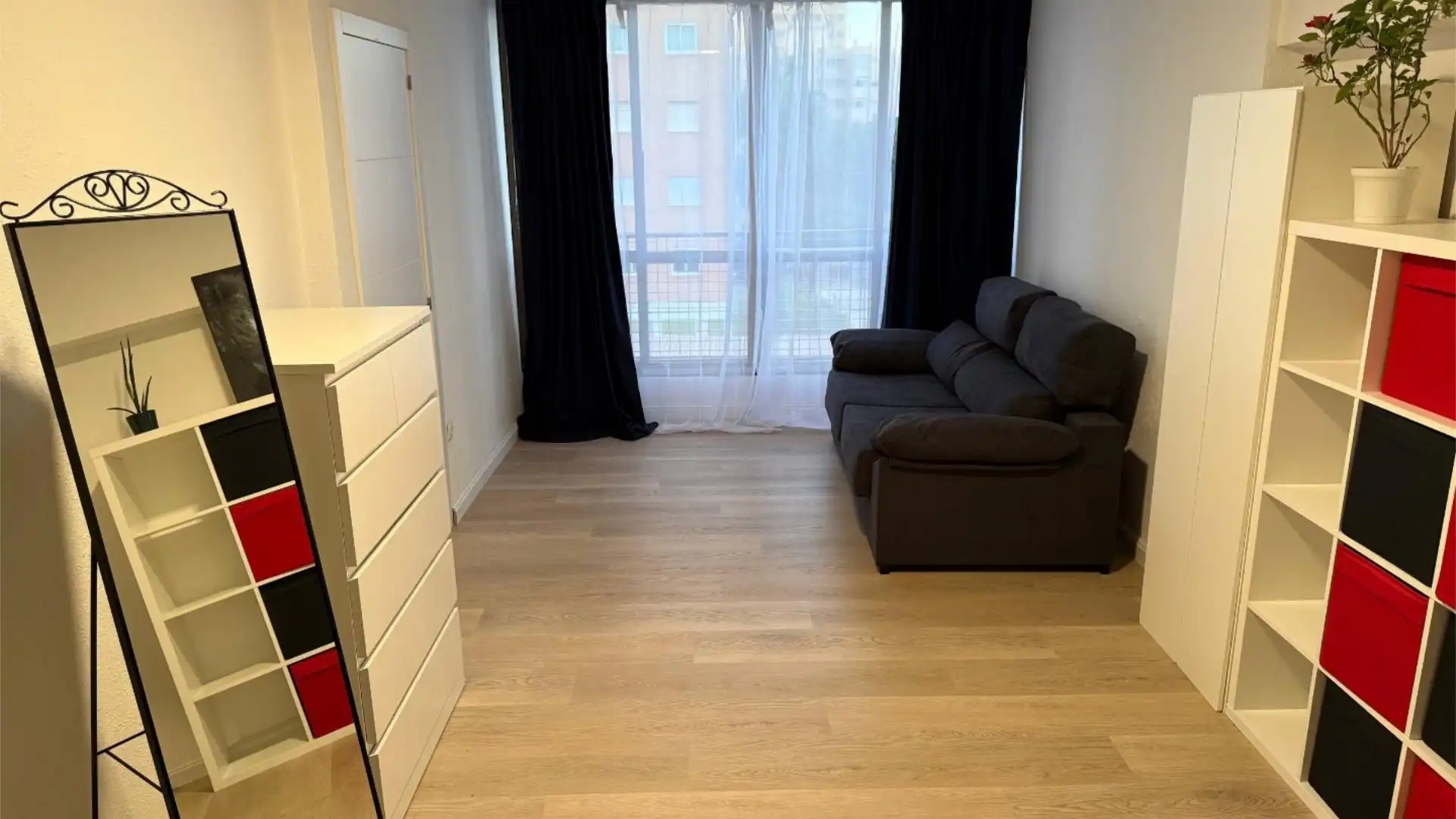 Piso en  Calle de Dinamarca 3 - Foto 1