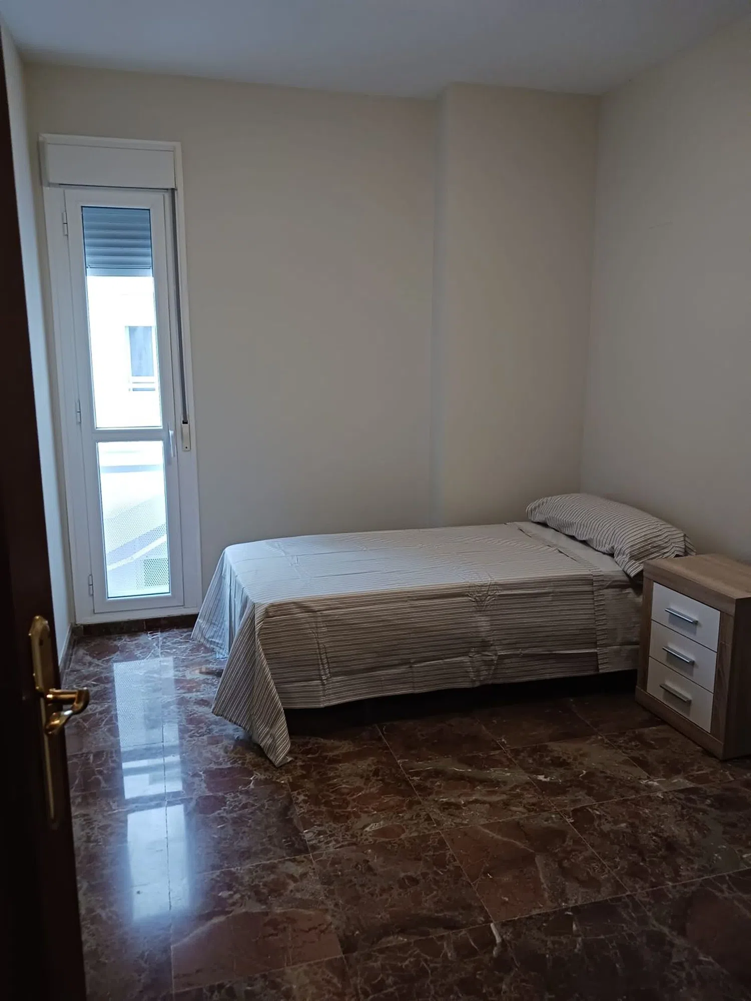 Piso en calle Cantábrico, 1 - Foto 13