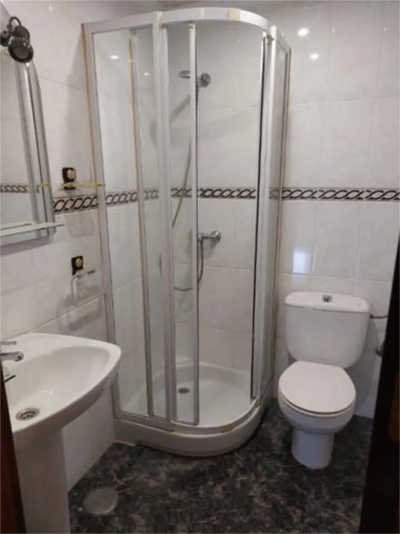 Piso en Rabesa, bloque detrás de farmacia - Foto 3