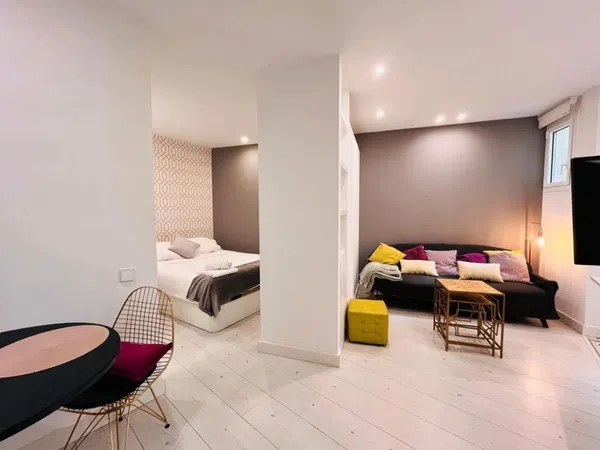 Piso en calle de Casto Plasencia, 11