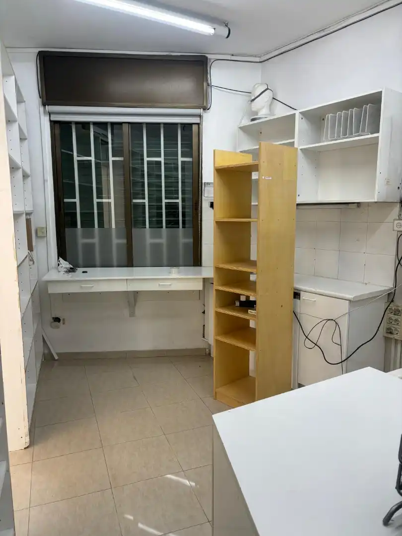 Local comercial en  Carrer de Ripoll 2 - Foto 19
